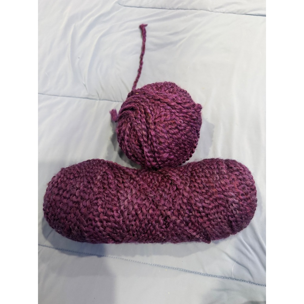 Chunky Purple Wool Blend Yarn Bulky Weight Knitting Crochet Lot Deep Violet